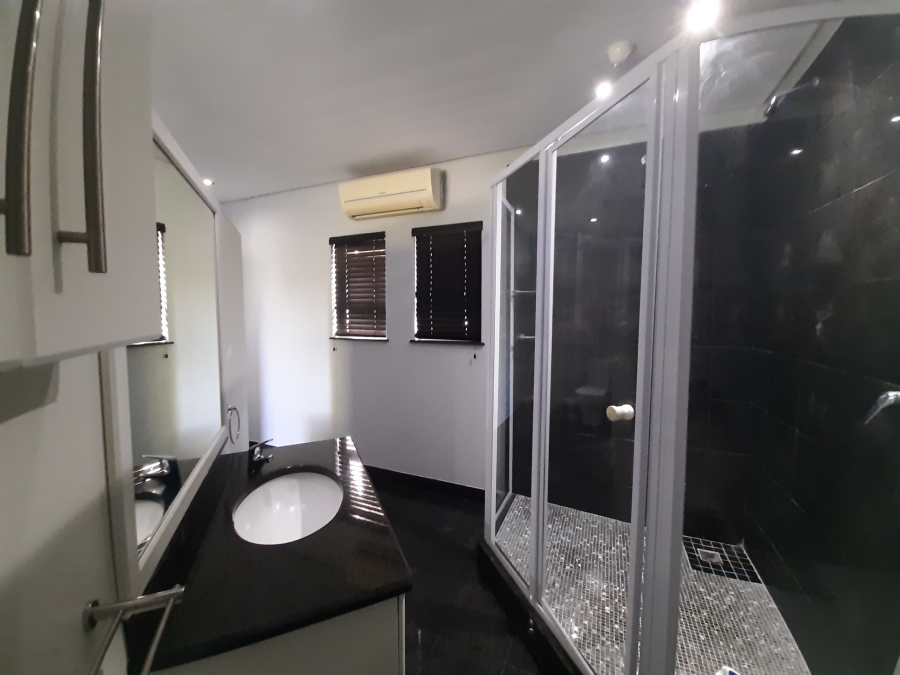 4 Bedroom Property for Sale in Nahoon Valley Park Eastern Cape